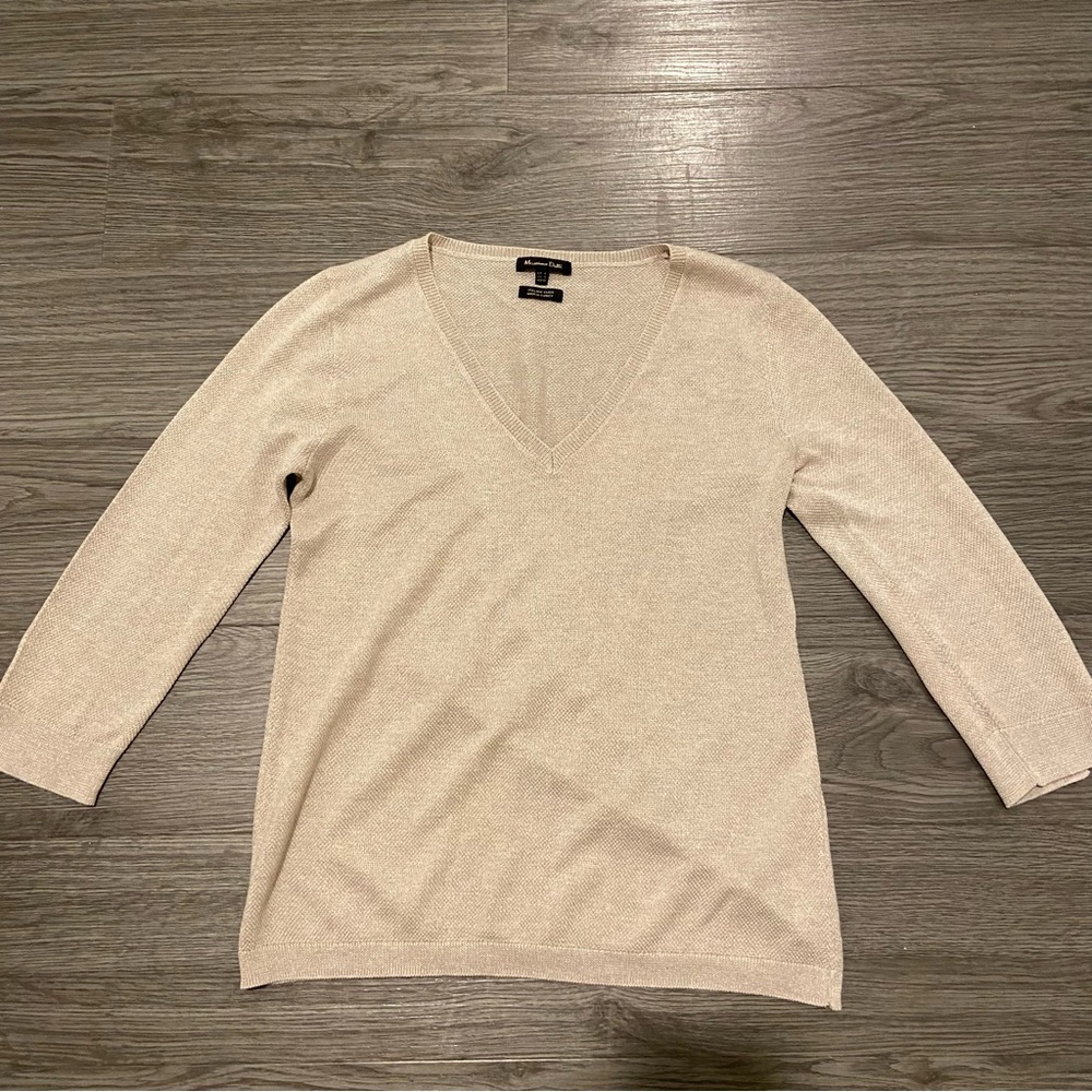 massimo dutti gold v-neck top with 3/4 sleeve size S